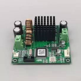 Regulator temperature TCB-NE-HH z visoko natančnostjo in izjemno visoko močjo